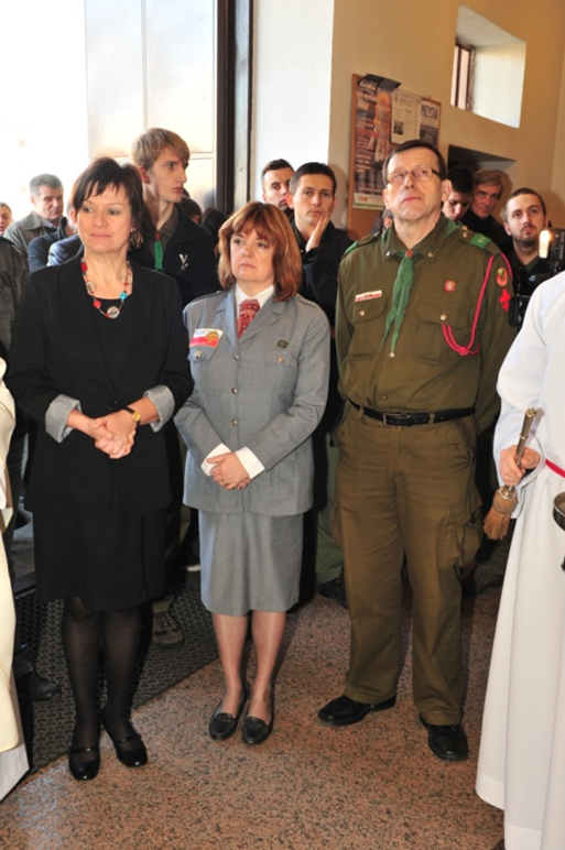 Obrazek posiada pusty atrybut alt; plik o nazwie image-2.png